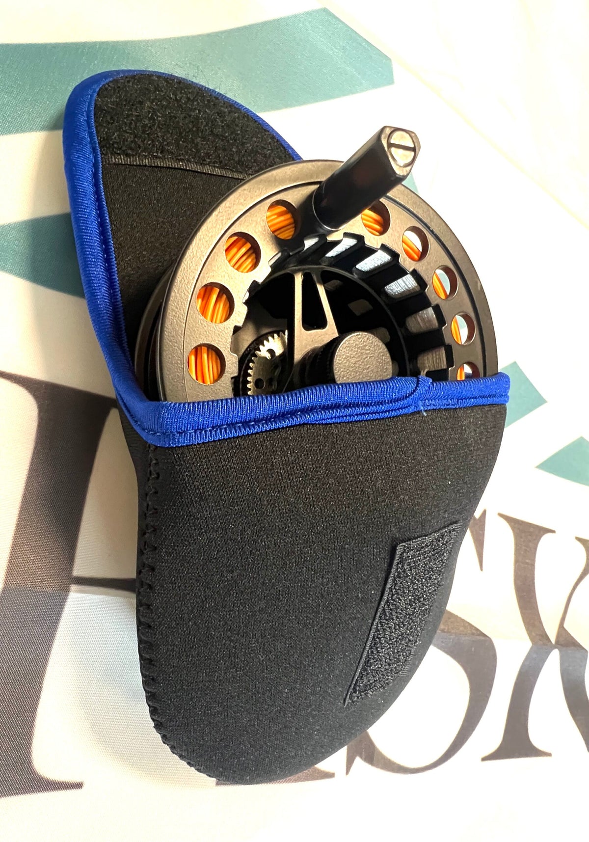 Snellebag i neopren image 0