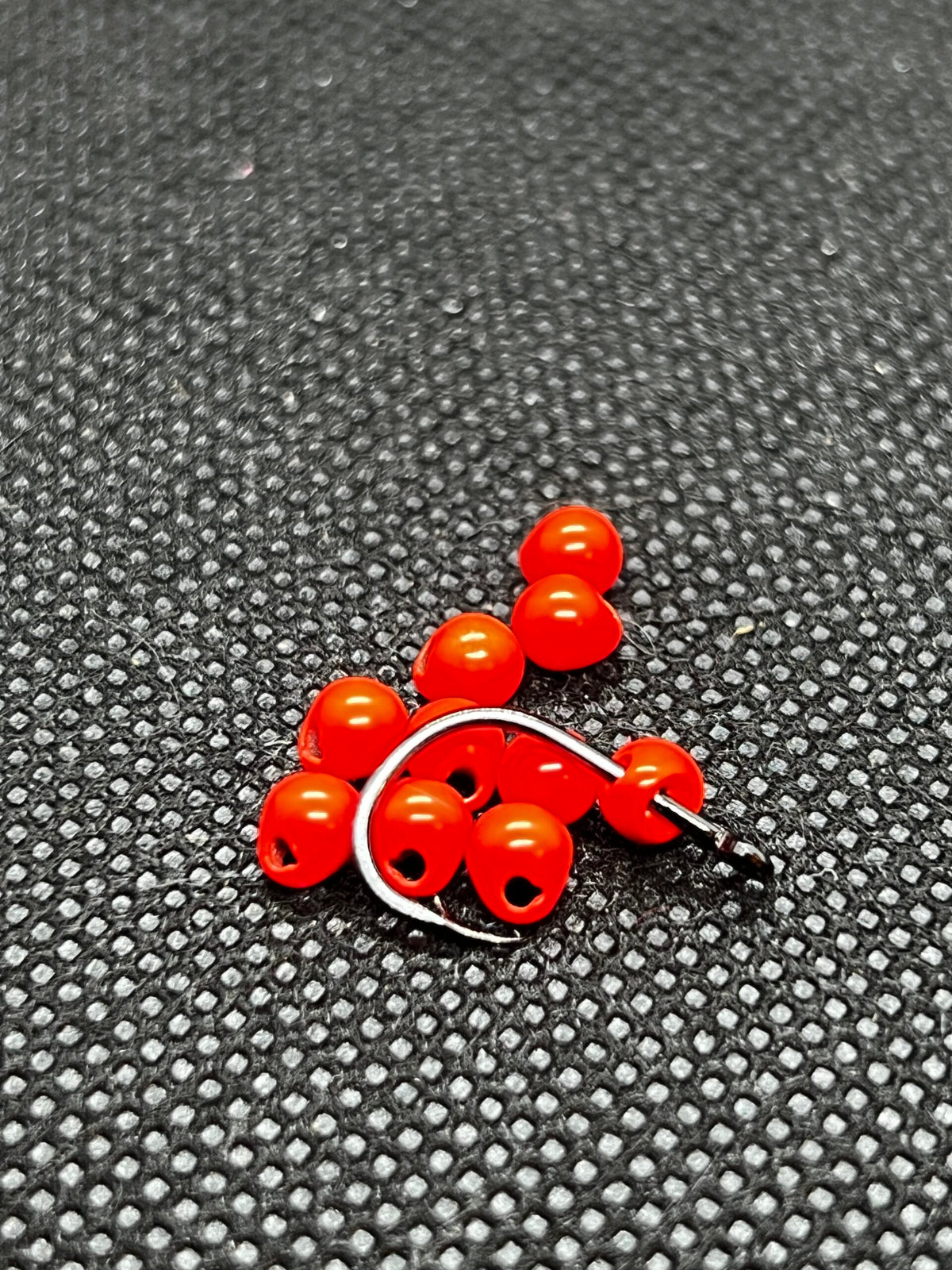 Tungsten 4 mm Jig Off / Offset Beads - Fl red/orange